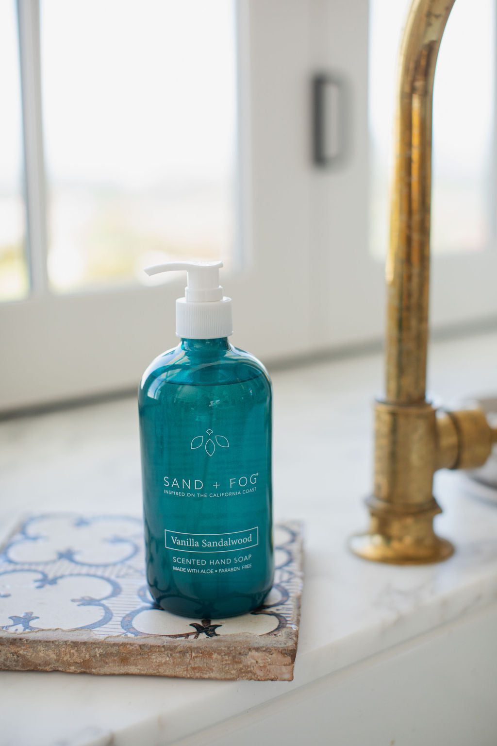 Gentle Vanilla Sandalwood 15.7 oz Liquid Hand Soap