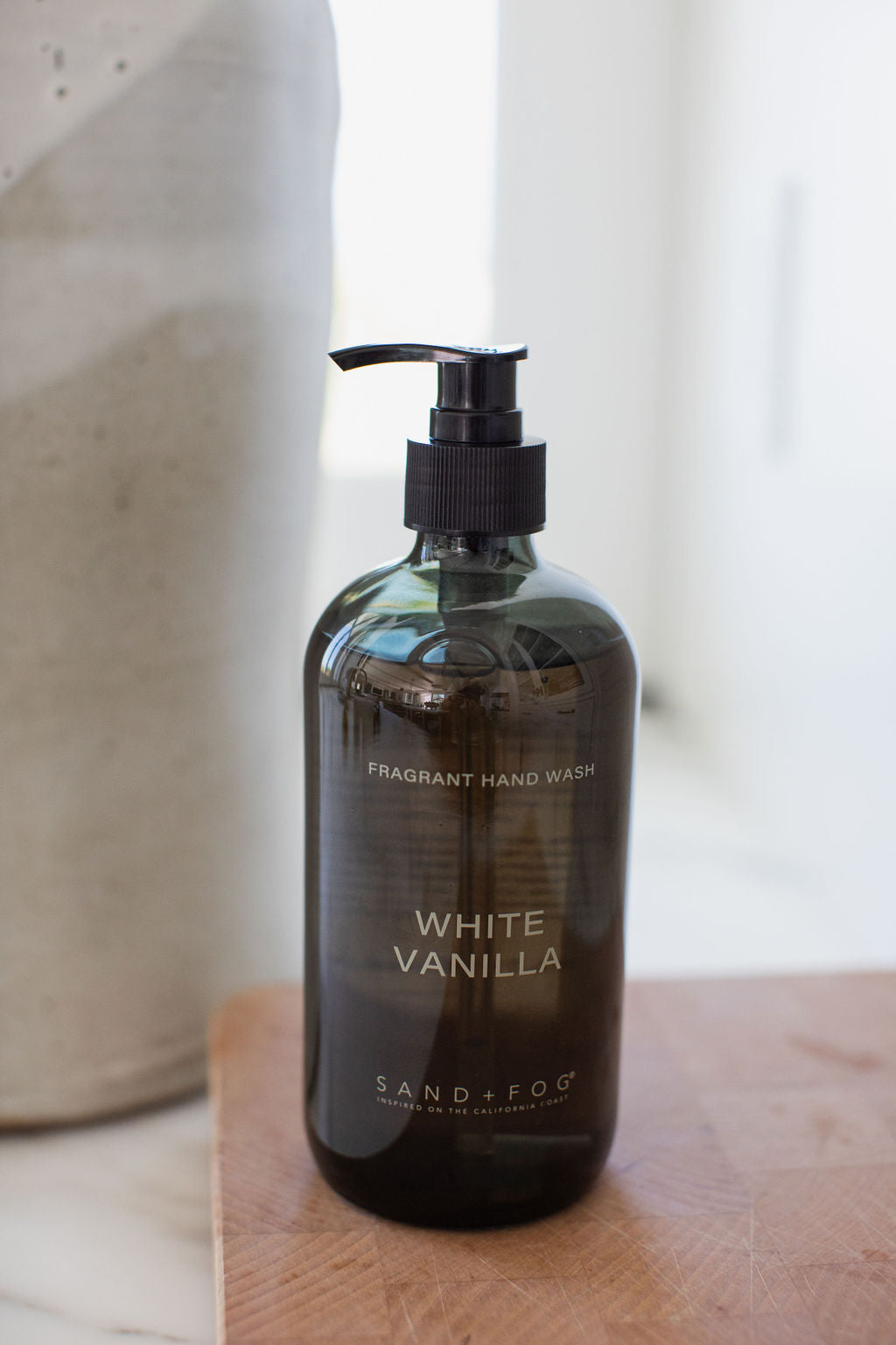 Gentle White Vanilla 15.7 oz Liquid Hand Soap