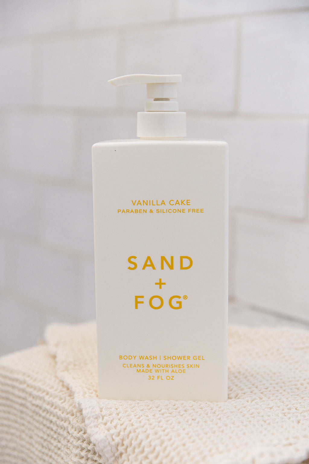 Nourishing Vanilla Cake 32 oz Body Wash