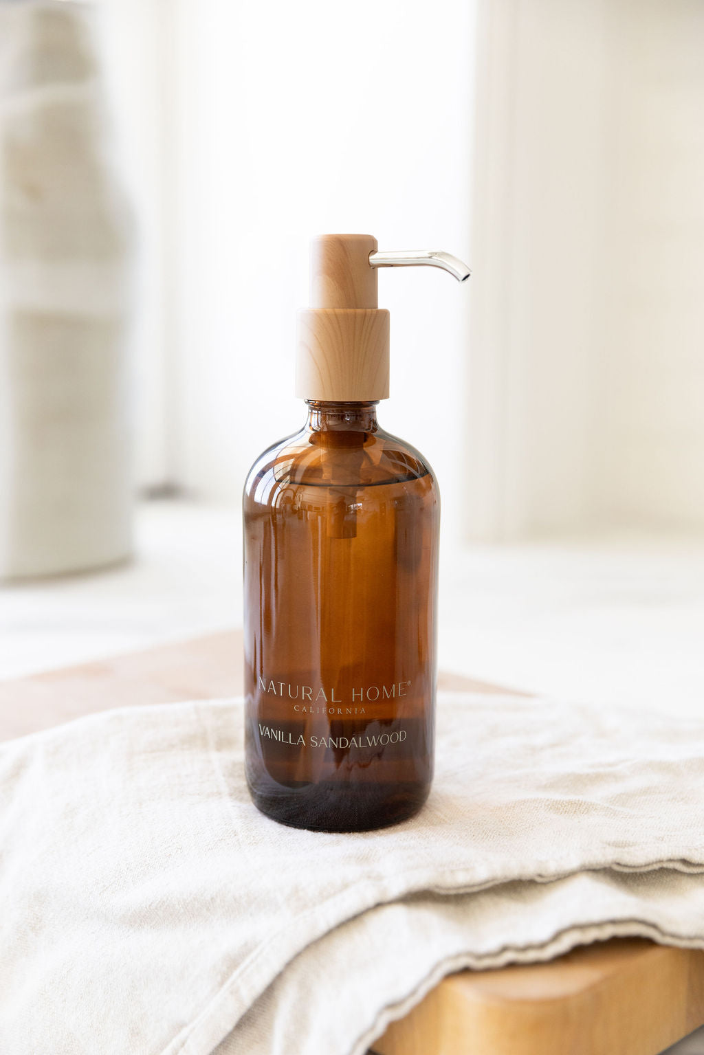 Gentle Vanilla Sandalwood Natural Home 15.7 oz Liquid Hand Soap
