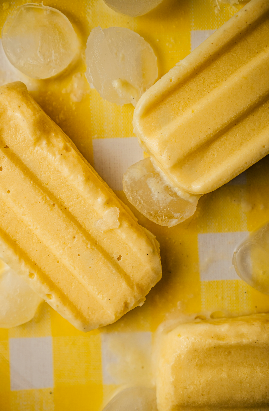 Premium Banana Crème 12.7 oz Body Scrub