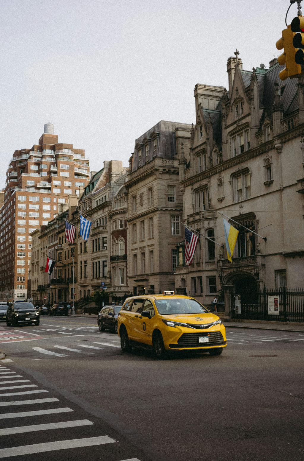 Luxury Upper East Side 50 ml Perfume Oil Dropper